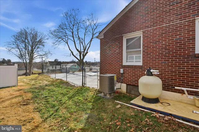 $2,000 | 1058 St Joseph Street, Lancaster, PA 17603