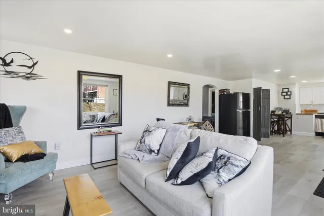 $2,000 | 1058 St Joseph Street, Lancaster, PA 17603