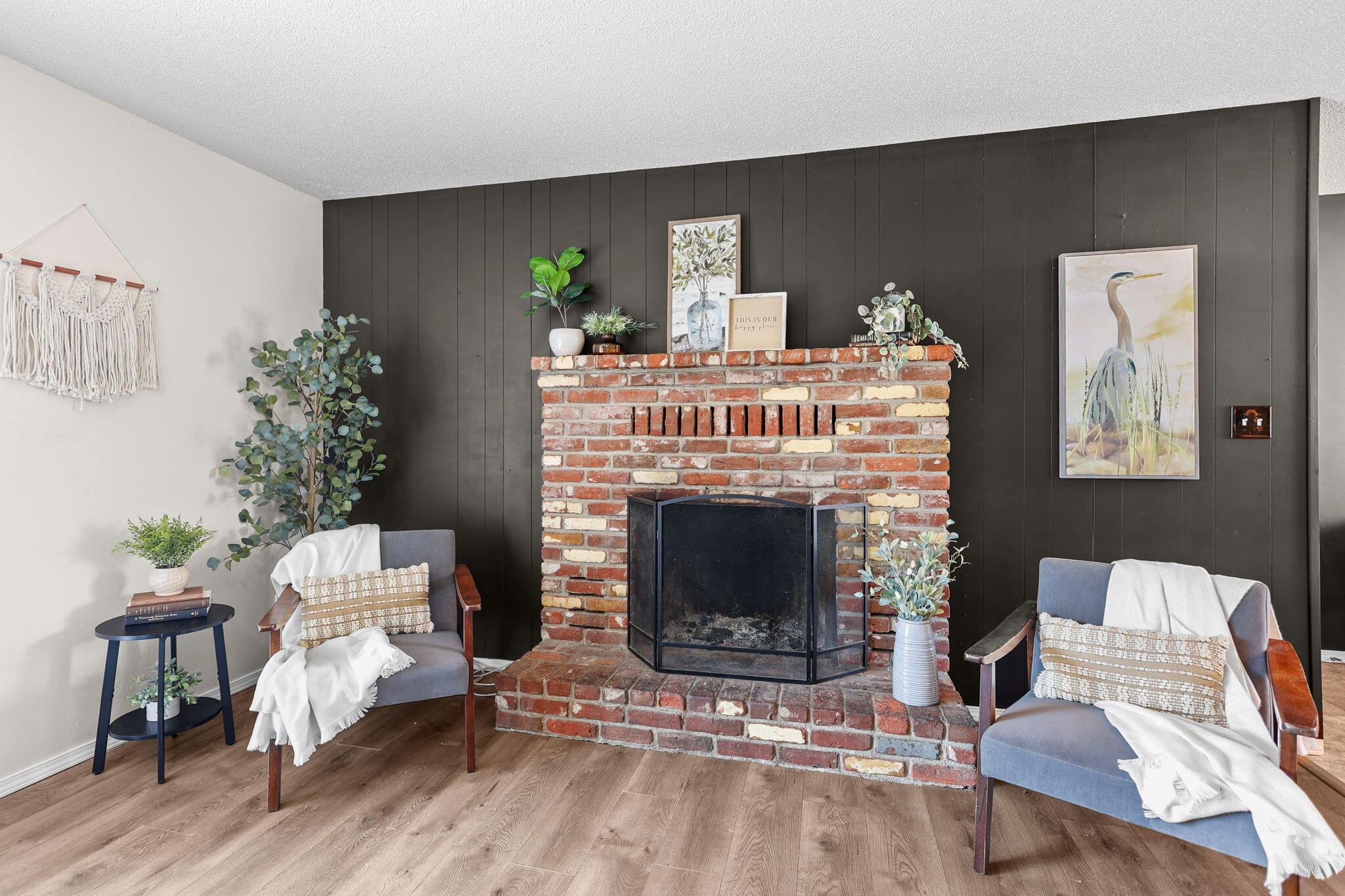 3646 Rhonda Road Cottonwood, CA 96022 - Photo 25 of 58 Spacious Living Room