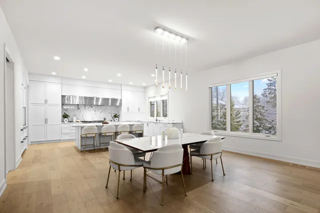 $2,244,900 | 7303 Brookside Village, Bloomfield Hills, MI 48301