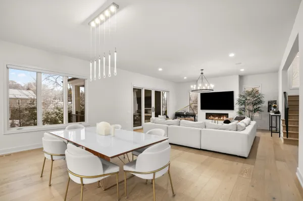 $2,144,900 | 7303 Brookside Village, Bloomfield Hills, MI 48301