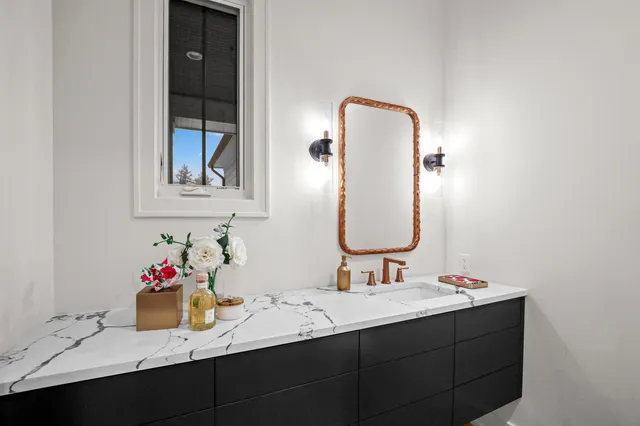 $2,244,900 | 7303 Brookside Village, Bloomfield Hills, MI 48301