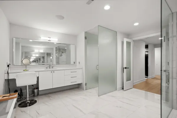$2,144,900 | 7303 Brookside Village, Bloomfield Hills, MI 48301
