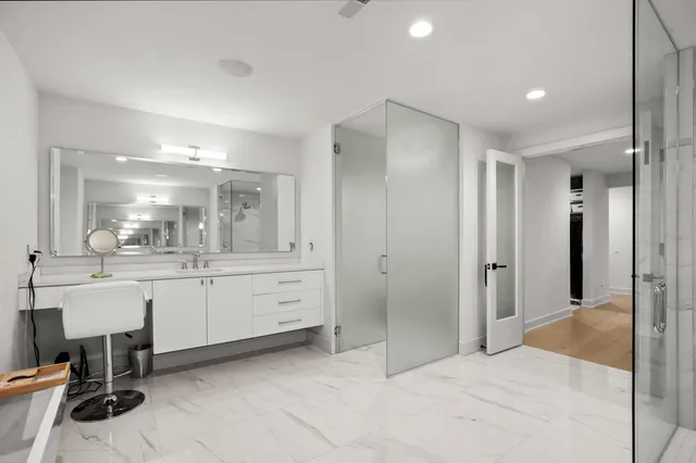 $2,244,900 | 7303 Brookside Village, Bloomfield Hills, MI 48301