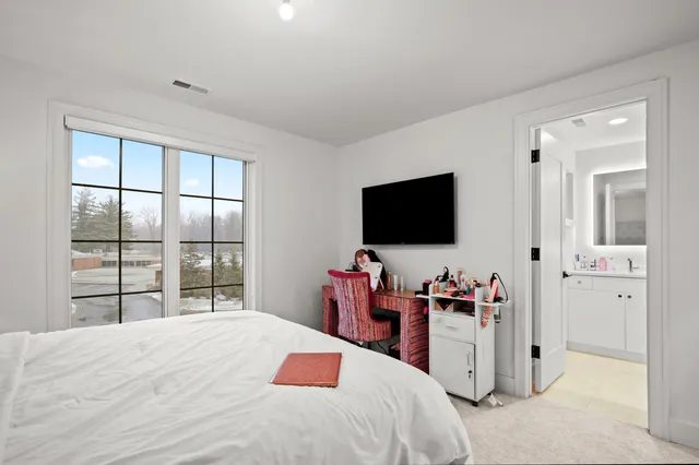 $2,244,900 | 7303 Brookside Village, Bloomfield Hills, MI 48301