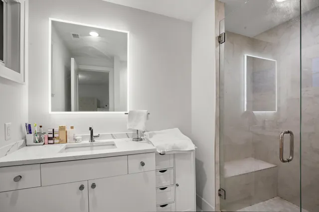 $2,244,900 | 7303 Brookside Village, Bloomfield Hills, MI 48301