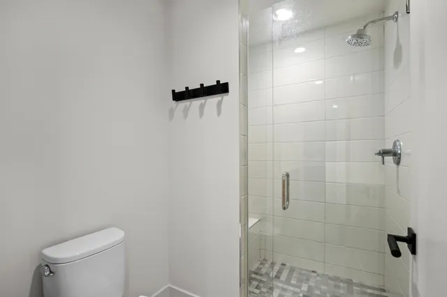 $2,244,900 | 7303 Brookside Village, Bloomfield Hills, MI 48301