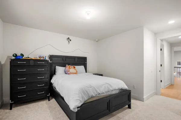 $2,144,900 | 7303 Brookside Village, Bloomfield Hills, MI 48301