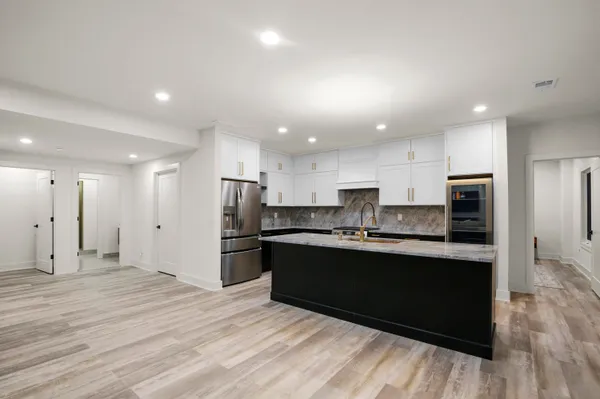 $2,144,900 | 7303 Brookside Village, Bloomfield Hills, MI 48301