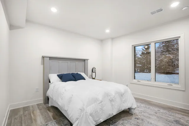 $2,244,900 | 7303 Brookside Village, Bloomfield Hills, MI 48301