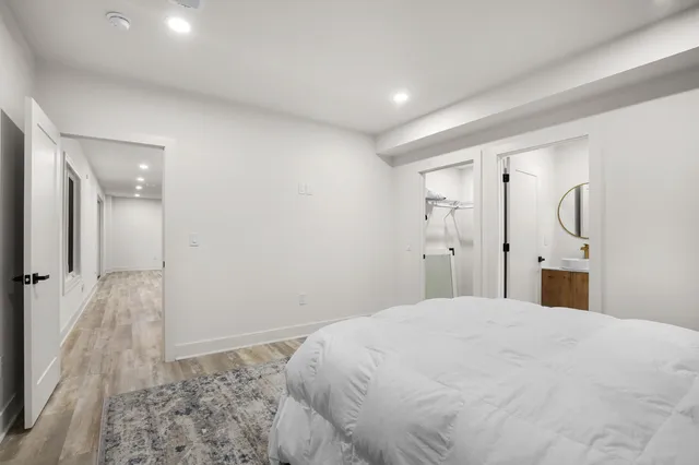 $2,244,900 | 7303 Brookside Village, Bloomfield Hills, MI 48301