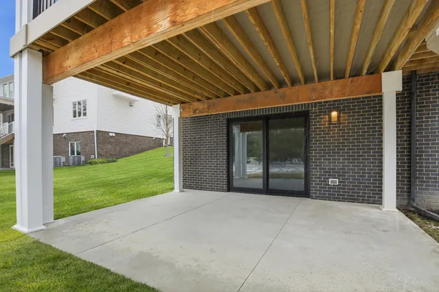 $2,244,900 | 7303 Brookside Village, Bloomfield Hills, MI 48301