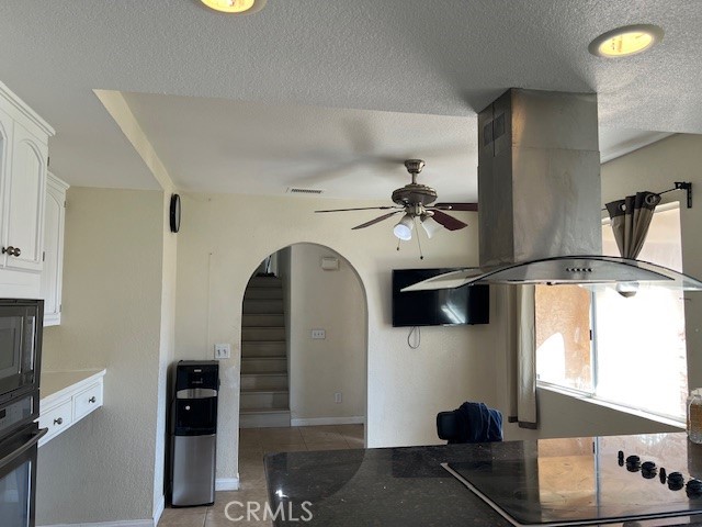 12285 Road Runner Riverside Ca Riverside, CA 92503 - Photo 9 of 31