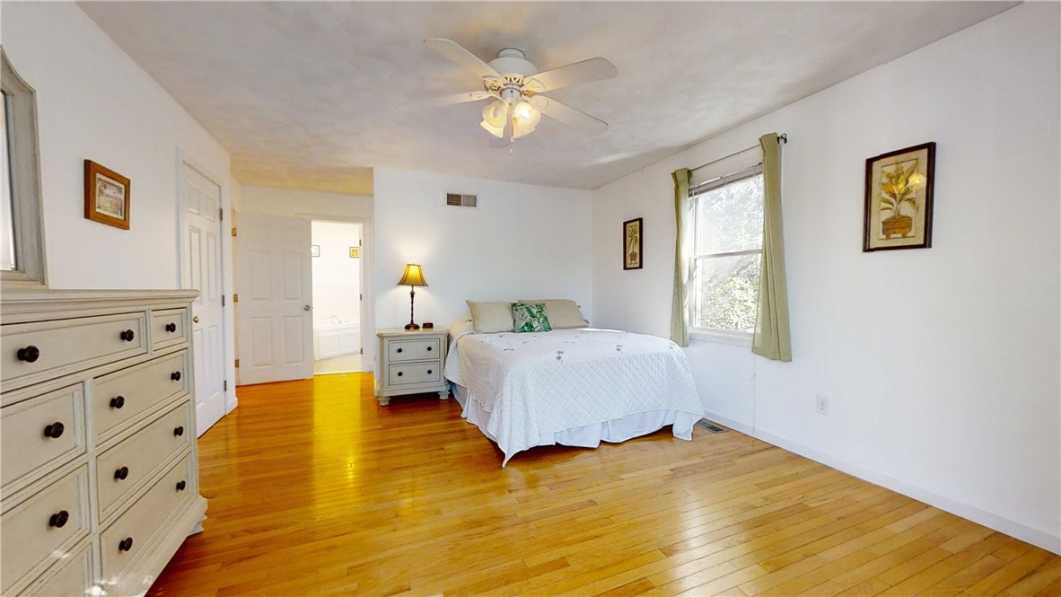 51 Glendale Road Narragansett, RI 02882 - Photo 38 of 50