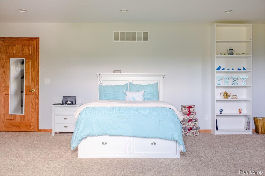 12801 Capernall Road Carleton, MI 48117 - Photo 21 of 40 21.jpg