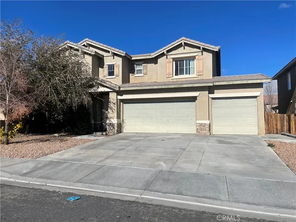 $2,390 | 13748 Andean Court, Victorville, CA 92394