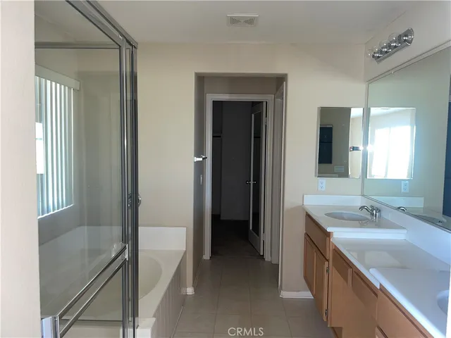 $2,490 | 13748 Andean Court, Victorville, CA 92394