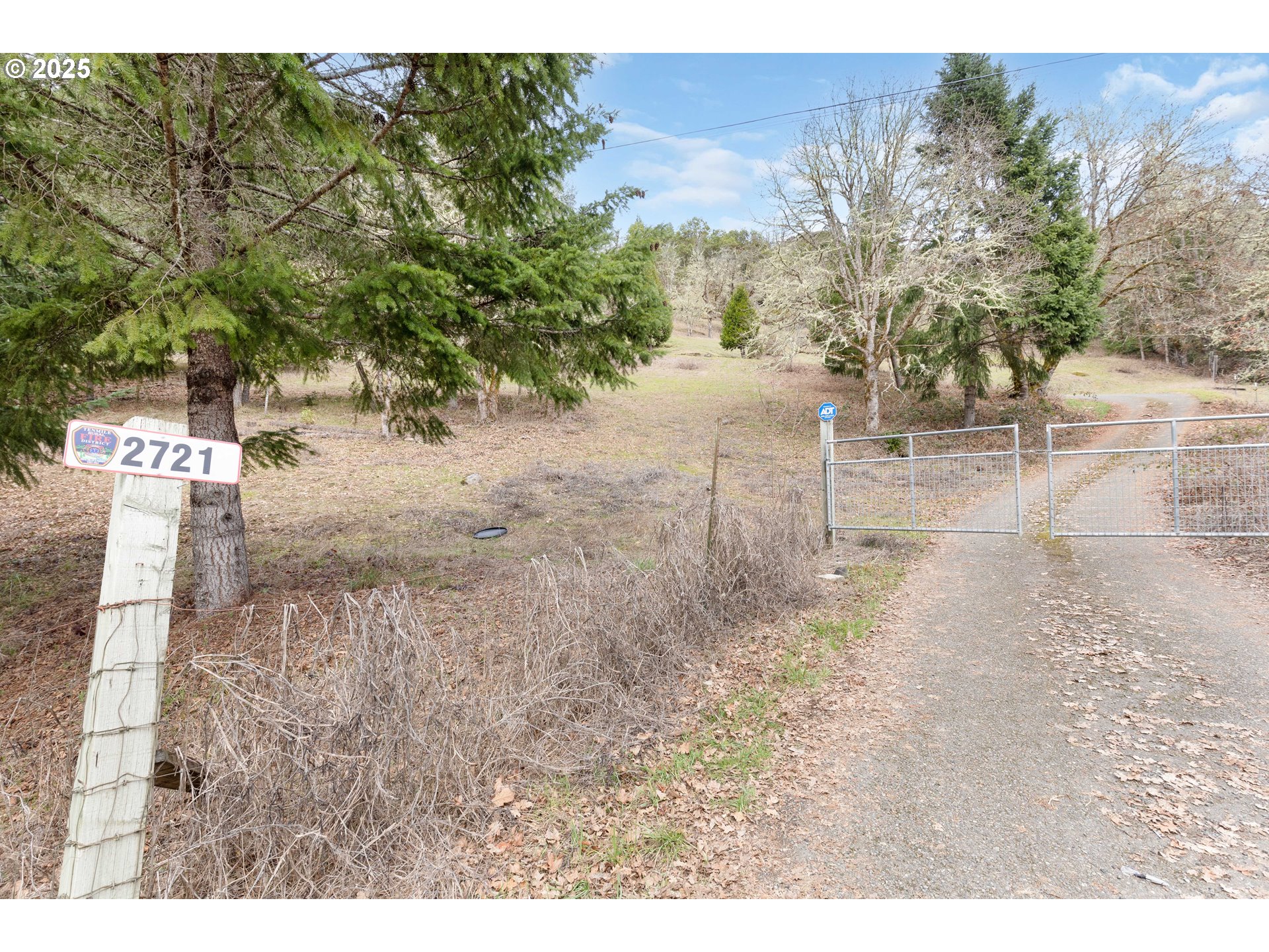 2721 Reston Road Roseburg, OR 97471 - Photo 23 of 47