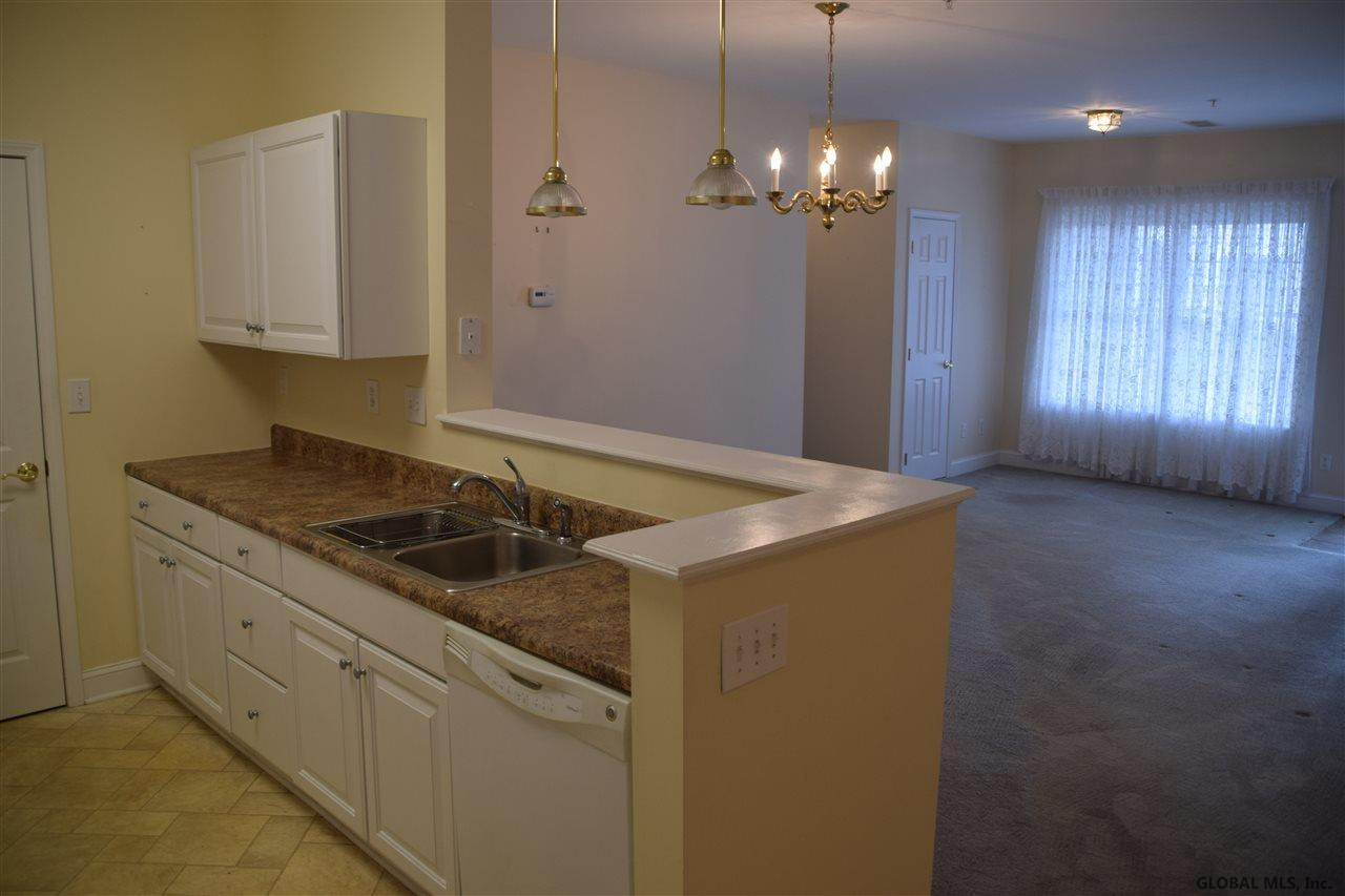 203 N Ridge Troy, NY 12182 - Photo 5 of 18 Photo 5