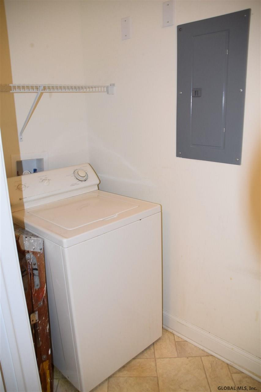 203 N Ridge Troy, NY 12182 - Photo 7 of 18 Photo 7