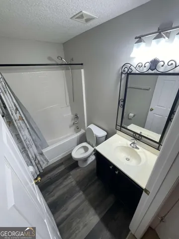 $2,100 | 421 Brooklet Circle, St. Marys, GA 31558