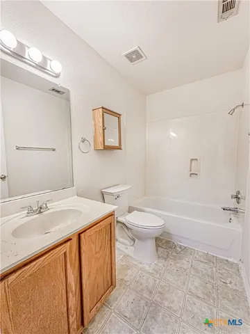 $1,950 | 12005 Kilmartin Lane, Austin, TX 78754