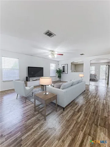 $1,950 | 12005 Kilmartin Lane, Austin, TX 78754