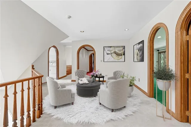 $1,200,000 | 613 Lincoln Road, Bradford Woods, PA 15015