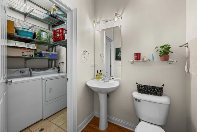 $339,000 | 4700 North Western Avenue, Unit 4B, Chicago, IL 60625