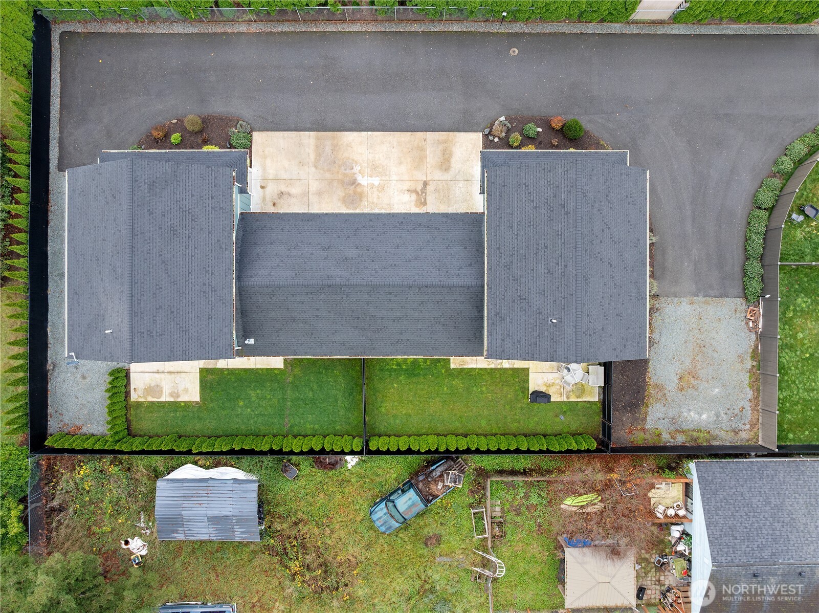 529 Ball Street, Unit A & B Sedro-Woolley, WA 98284 - Photo 30 of 31 an aerial view of a house with a yard