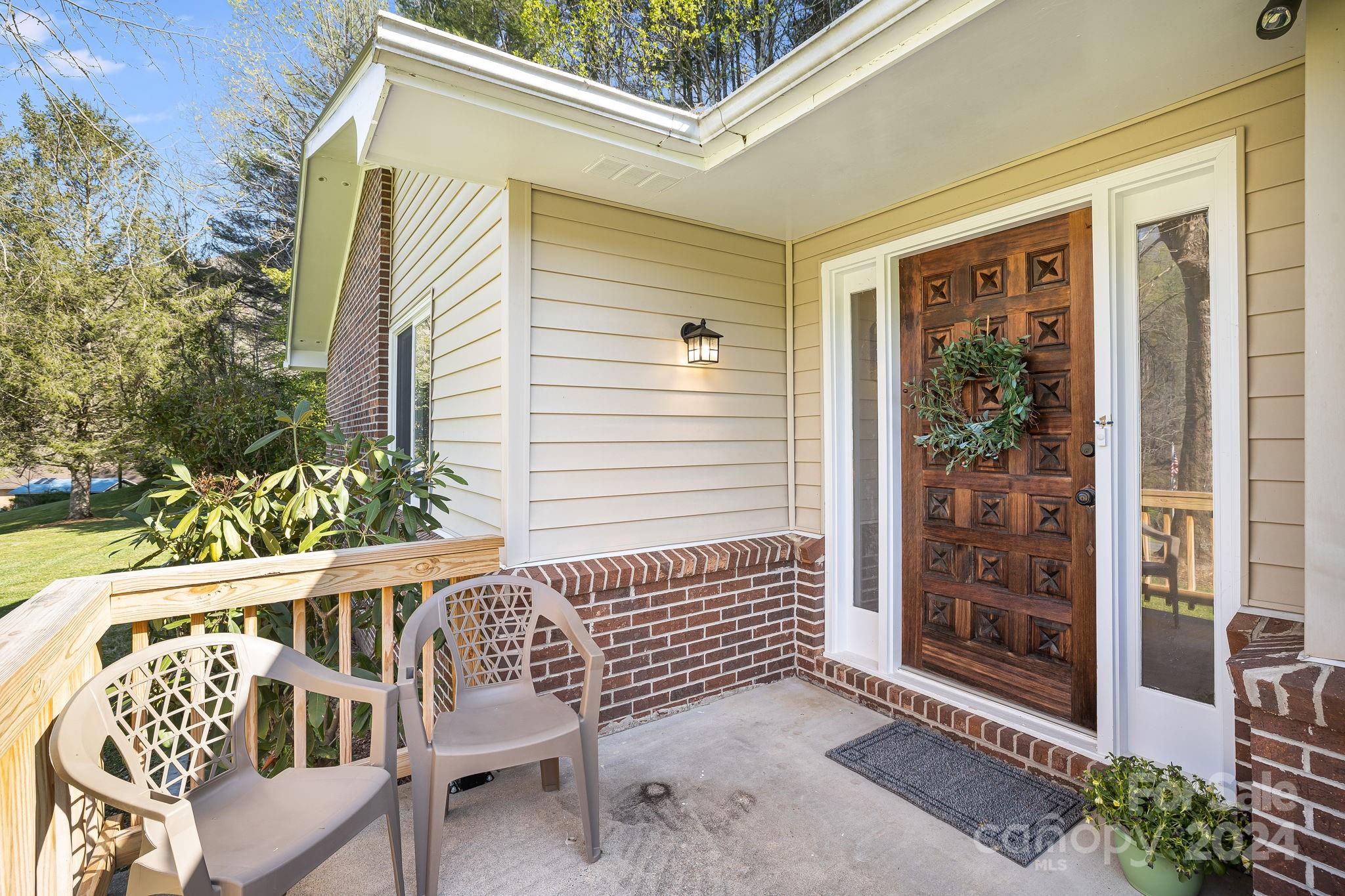65 Earls Road Bryson City, NC 28713 - Photo 5 of 48 Gallery Image 5