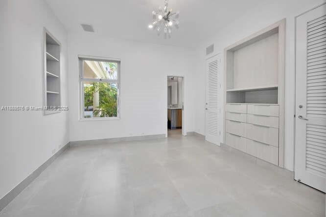 621 North Mashta Drive Key Biscayne, FL 33149 - Photo 12 of 34