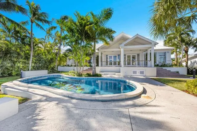 $31,500 | 621 North Mashta Drive, Key Biscayne, FL 33149