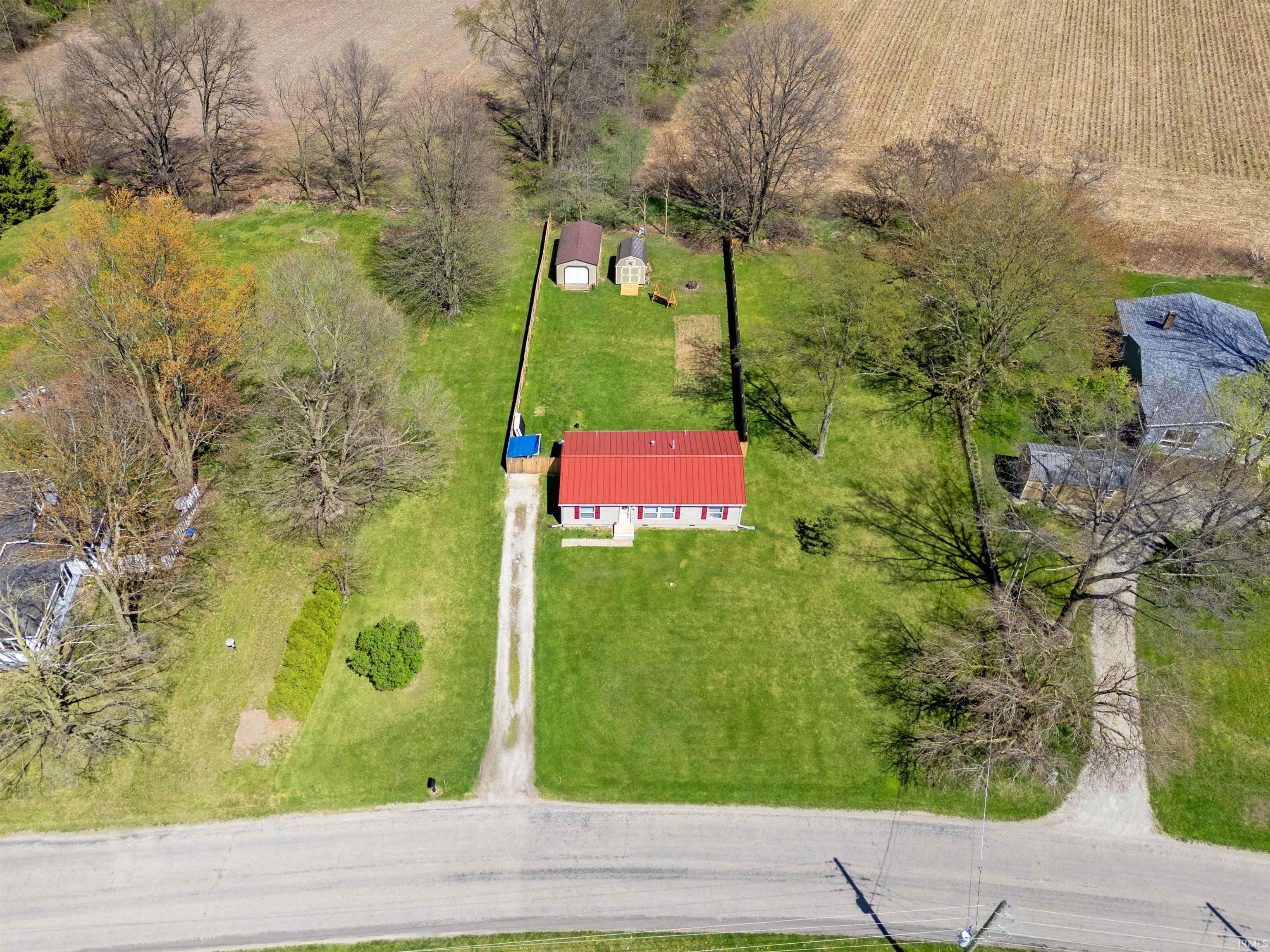 3330 South Country Club Road Warsaw, IN 46580 - Photo 8 of 36 Gallery Image 8