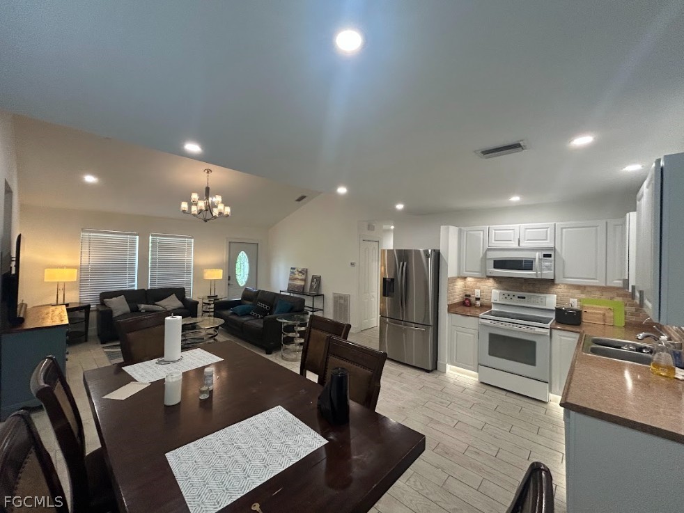 18464 Iris Road Fort Myers, FL 33967 - Photo 3 of 17