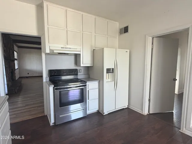 $2,900 | 1328 East Maddock Road, Phoenix, AZ 85086