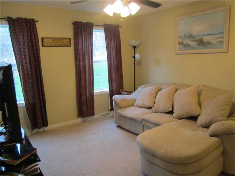 60 Walters Road Grove City, PA 16127 - Photo 7 of 25 Family Room.