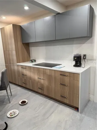 $2,900 | 423 Northwest 32nd Place, Unit 1, Miami, FL 33125