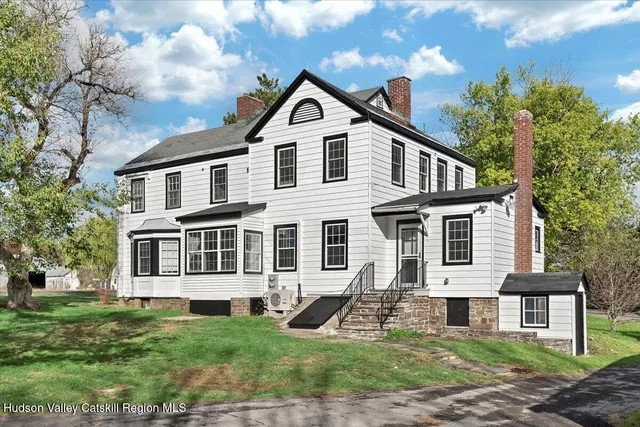 $600,000 | 186 County Road 411, Greenville, NY 12083