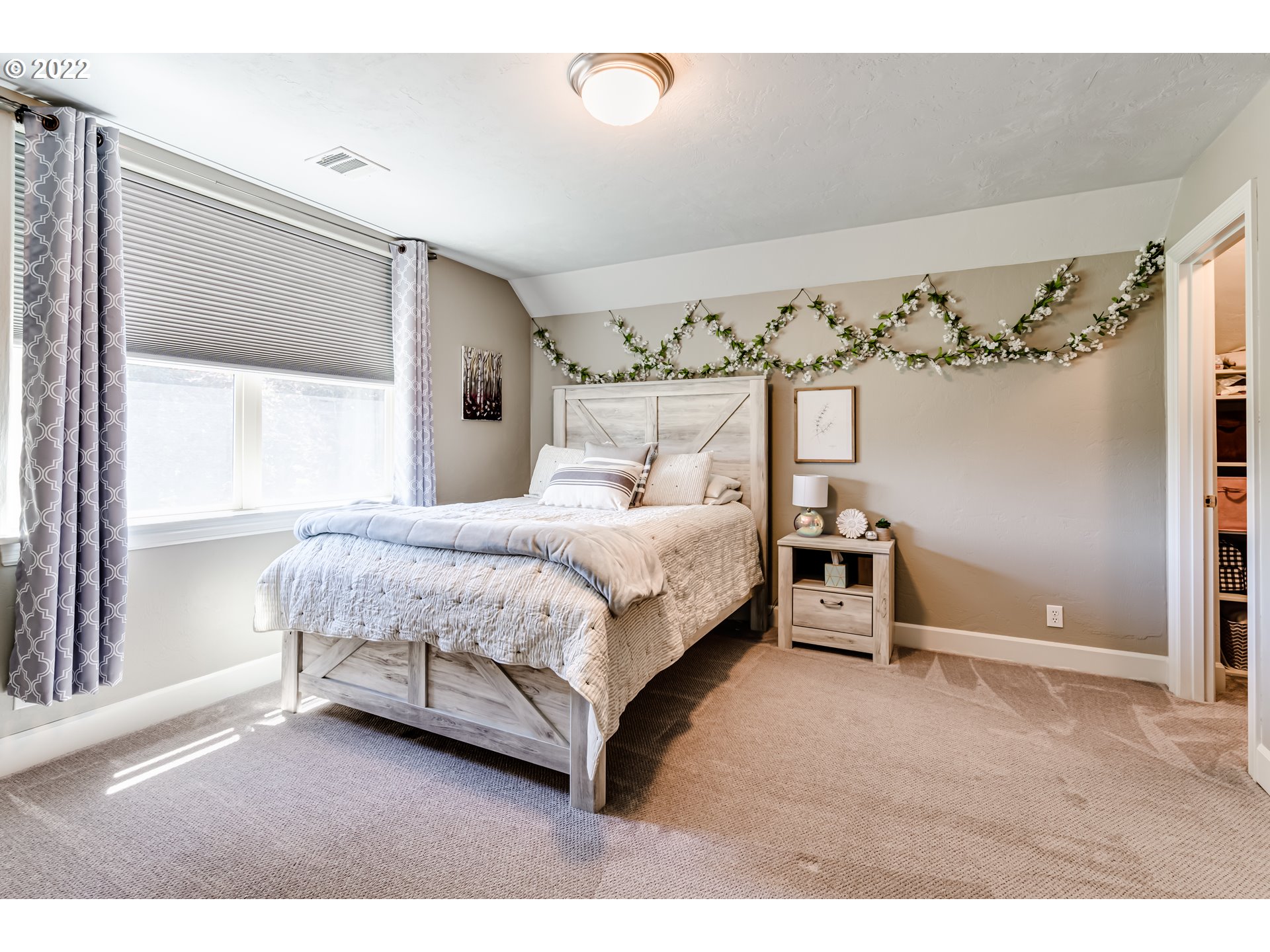 1583 Gilham Road Eugene, OR 97401 - Photo 23 of 28 Gallery Image 23