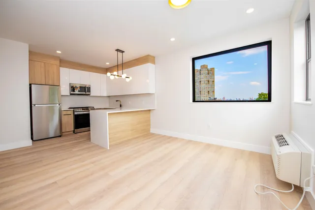 $2,700 | 6710 Park Avenue, Unit 503, Guttenberg, NJ 07093