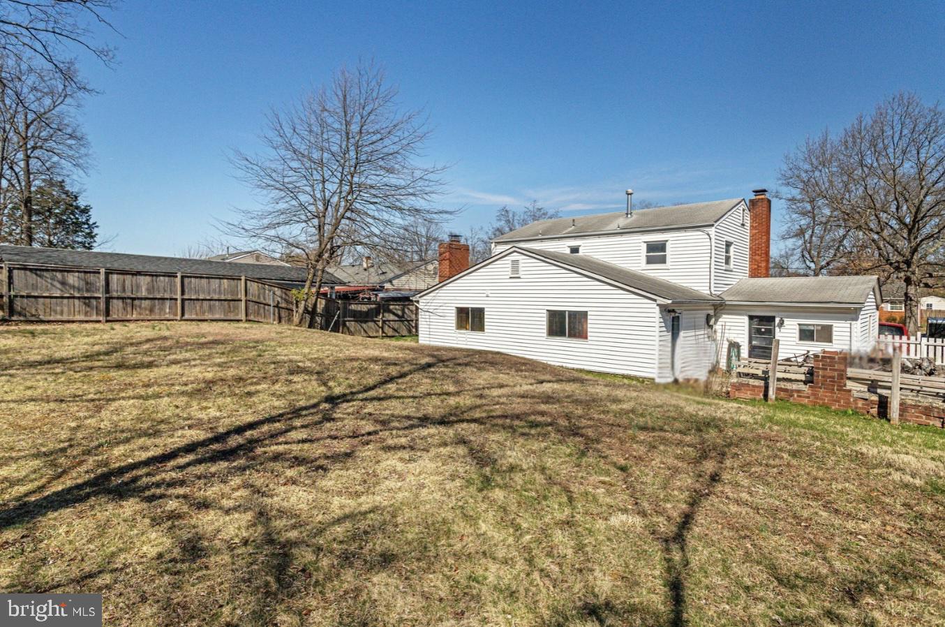 9535 Damascus Drive Manassas, VA 20109 - Photo 4 of 5 a view of a house with a yard