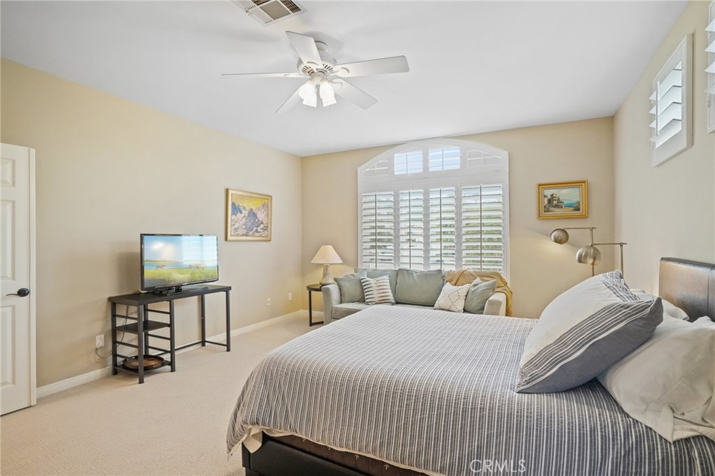 921 Ellesmere Way Oak Park, CA 91377 - Photo 29 of 68 Upstairs Bedroom 1