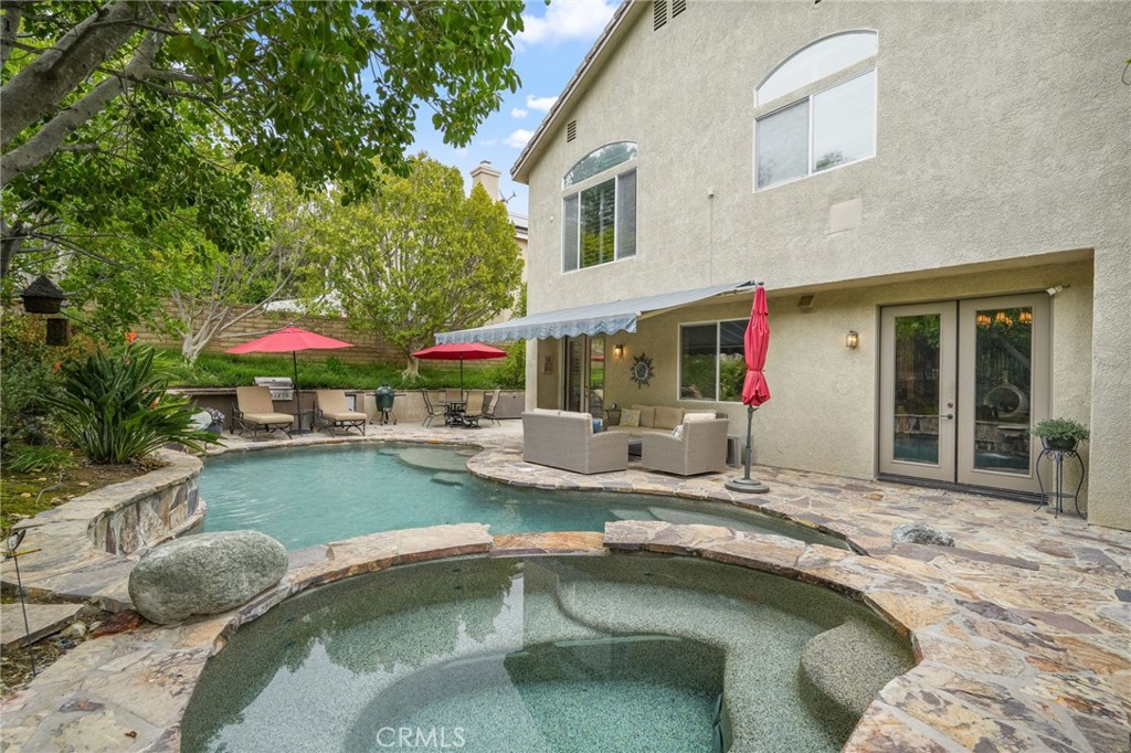 921 Ellesmere Way Oak Park, CA 91377 - Photo 49 of 68 Backyard