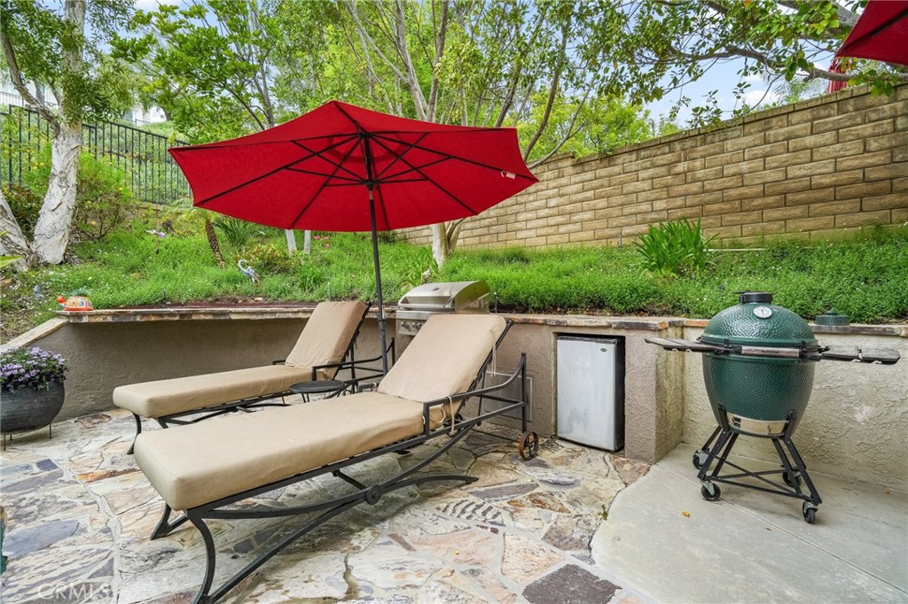 921 Ellesmere Way Oak Park, CA 91377 - Photo 52 of 68 Backyard