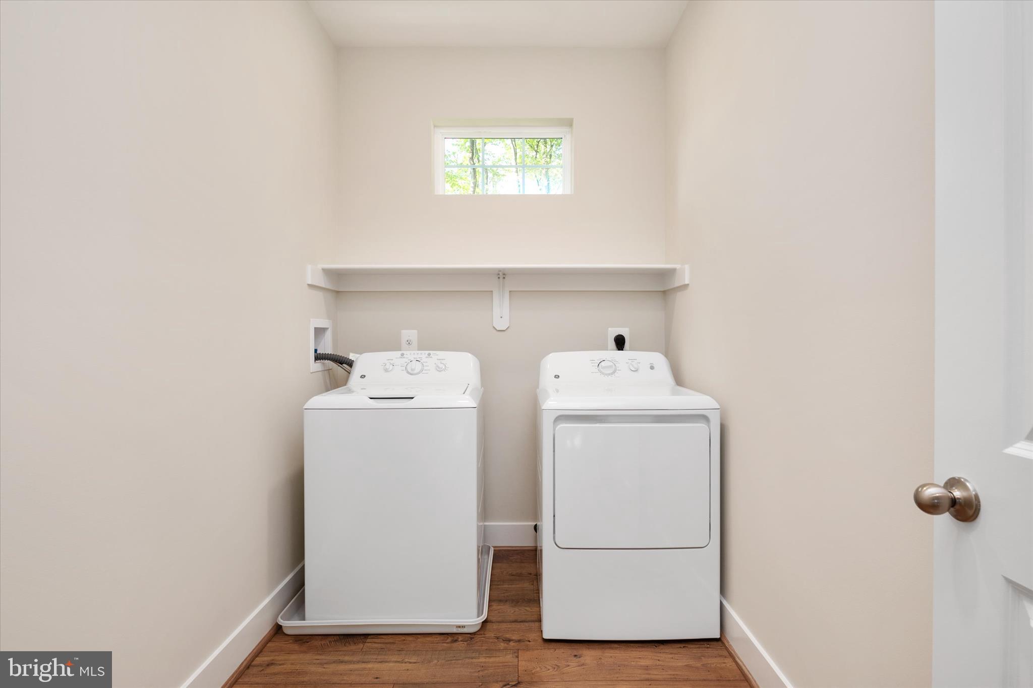 1252 Sunrise Beach Road Crownsville, MD 21032 - Photo 37 of 90 2nd floor laundry room