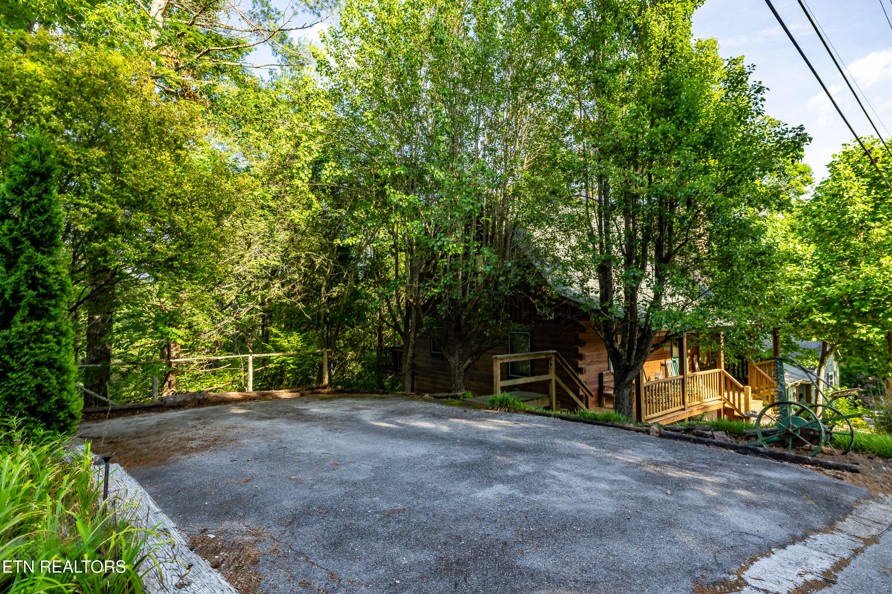 124 Cutter Gap Road Townsend, TN 37882 - Photo 7 of 41 124CutterGapRd-13