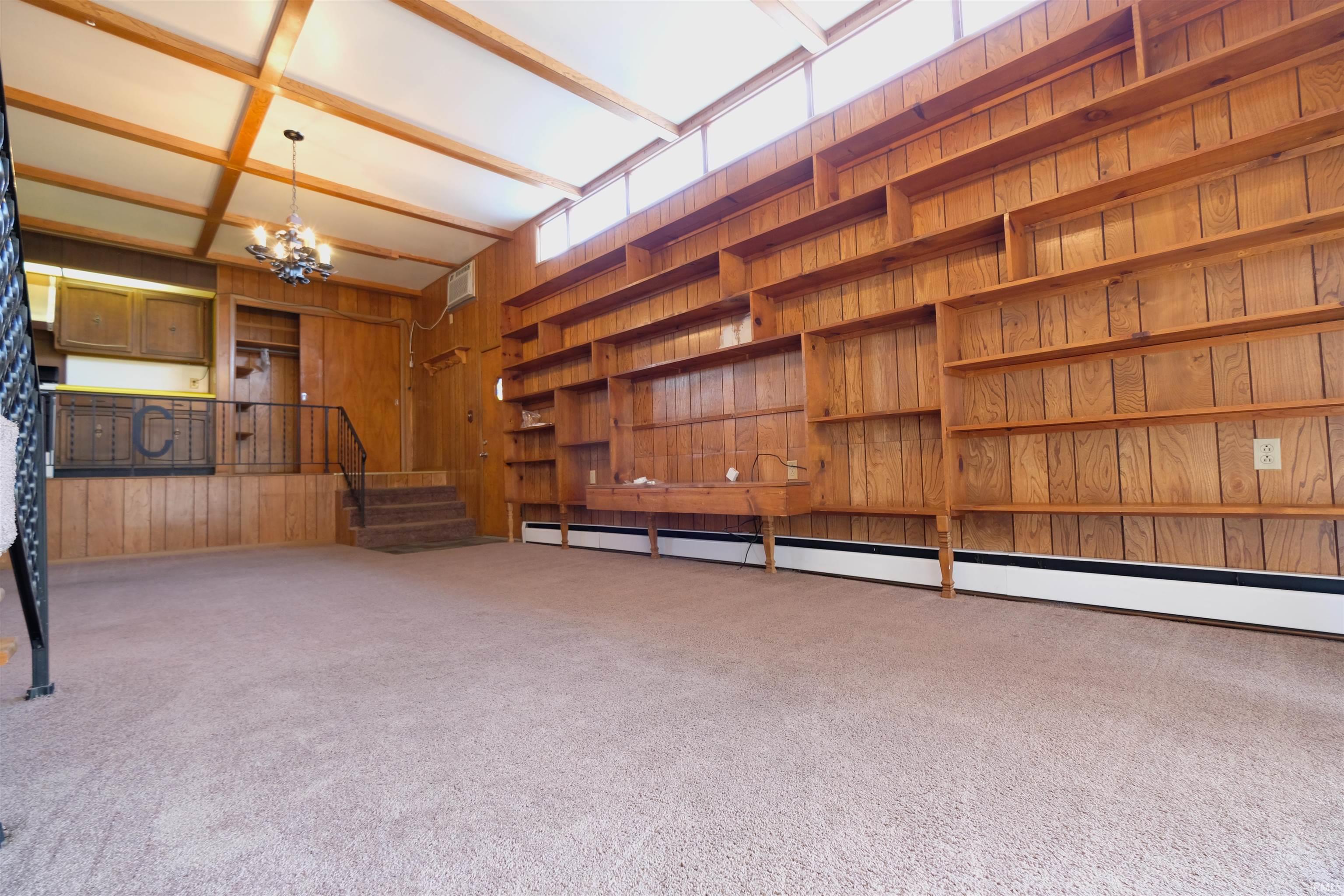 1714 M Street Bedford, IN 47421 - Photo 2 of 14