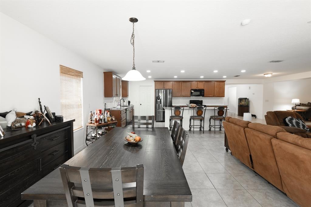 11331 Brighton Knoll Loop Riverview, FL 33579 - Photo 13 of 62