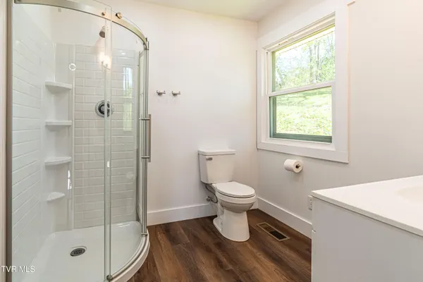 $198,000 | 29344 Hillman Highway, Meadowview, VA 24361